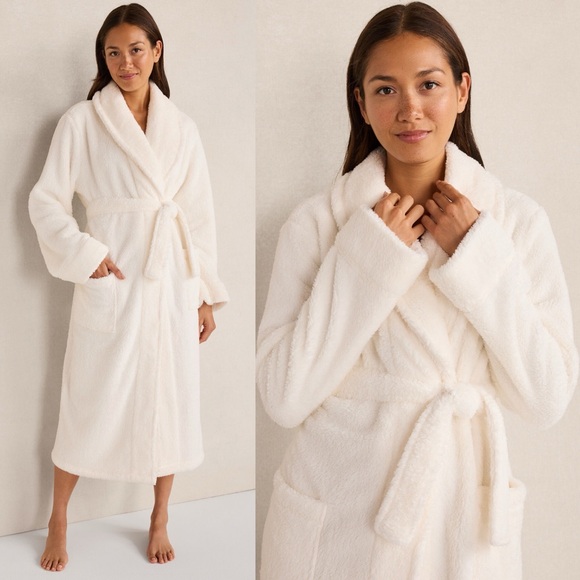 Haven Well Within Other - NWT Haven Well Within Plush Robe
